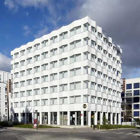 Hotel Massy Gare Tgv 3*